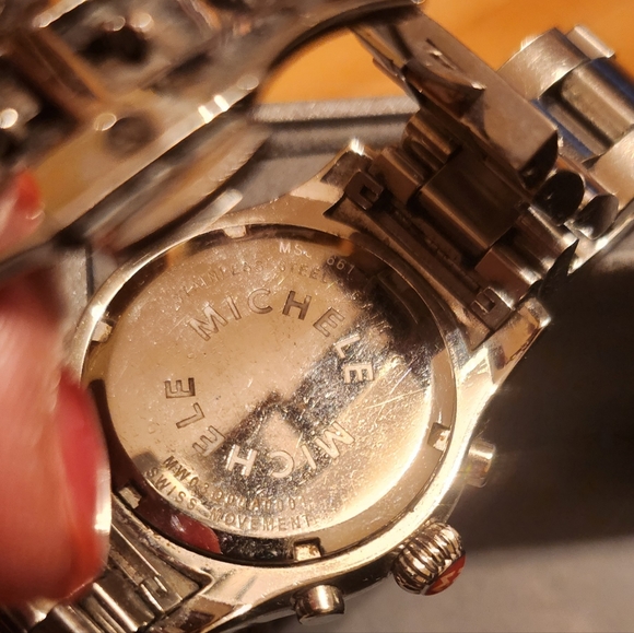 Michele MW Sport Chronograph Date MW03Q00A0001 Bracelet Ladies Watch i12133 - Picture 7 of 7